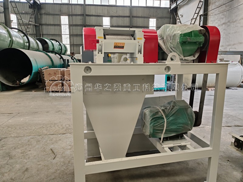 操作對(duì)輥擠壓造粒機(jī)有什么技巧？